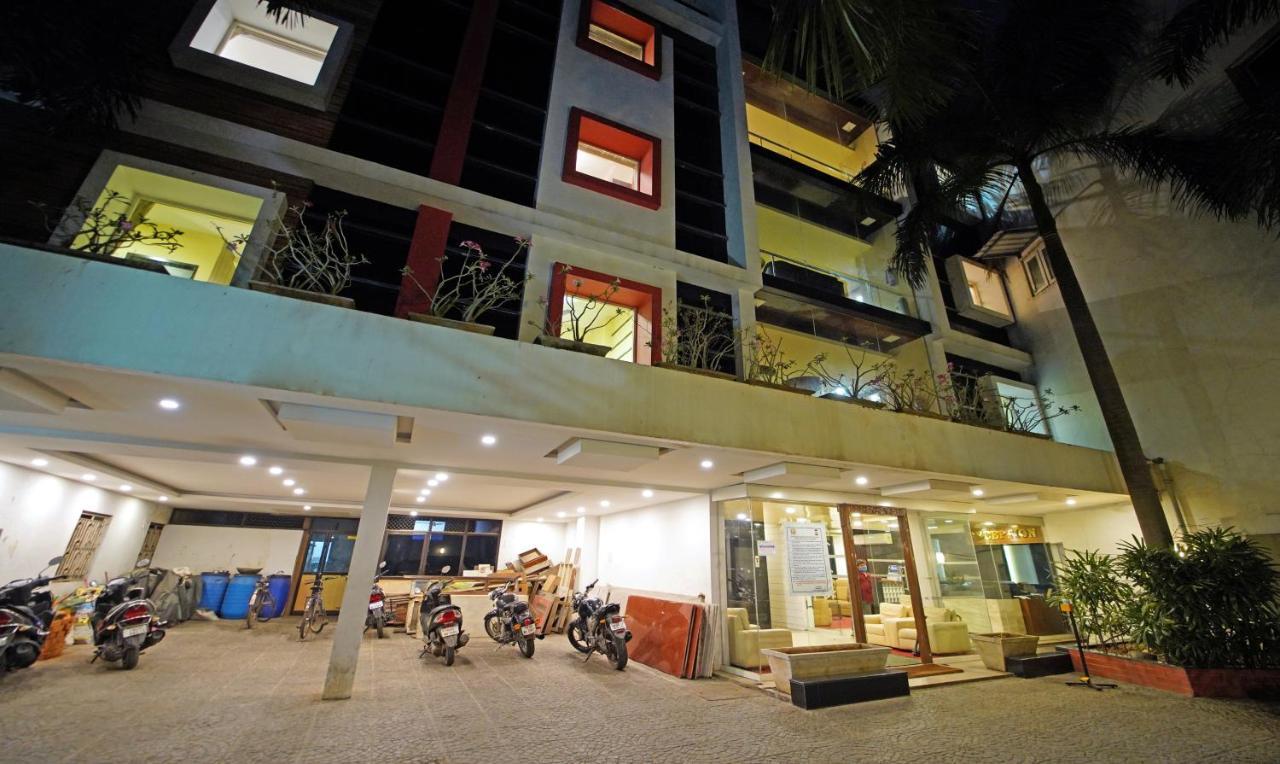 Treebo Trend Lake View Park T Nagar Madrás Exterior foto