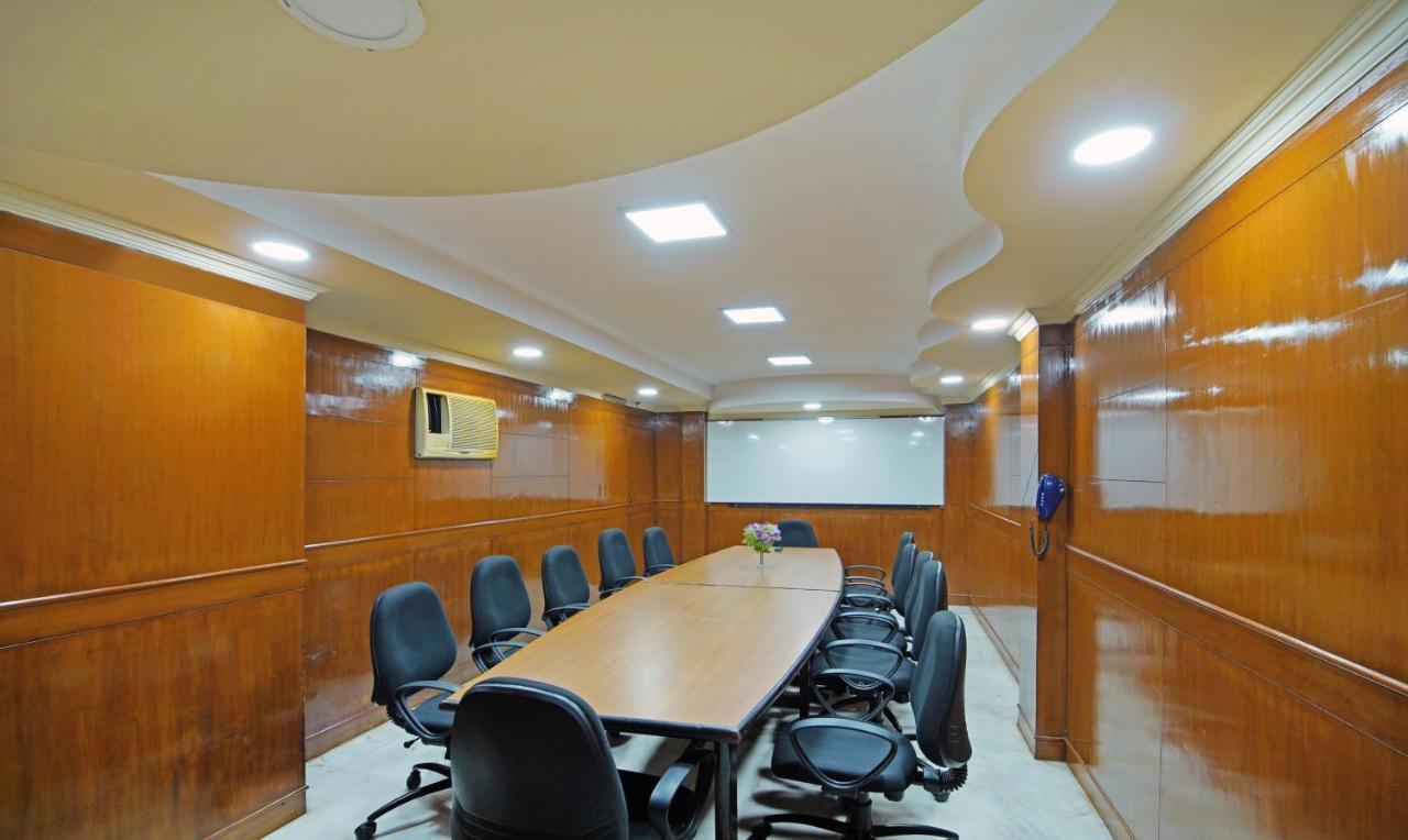Treebo Trend Lake View Park T Nagar Madrás Exterior foto